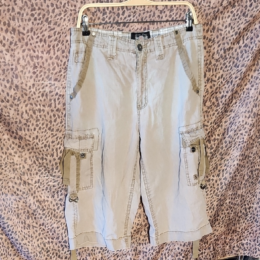 Vintage Lions Crest By English Luandry Beige Long Cargo Shorts 32